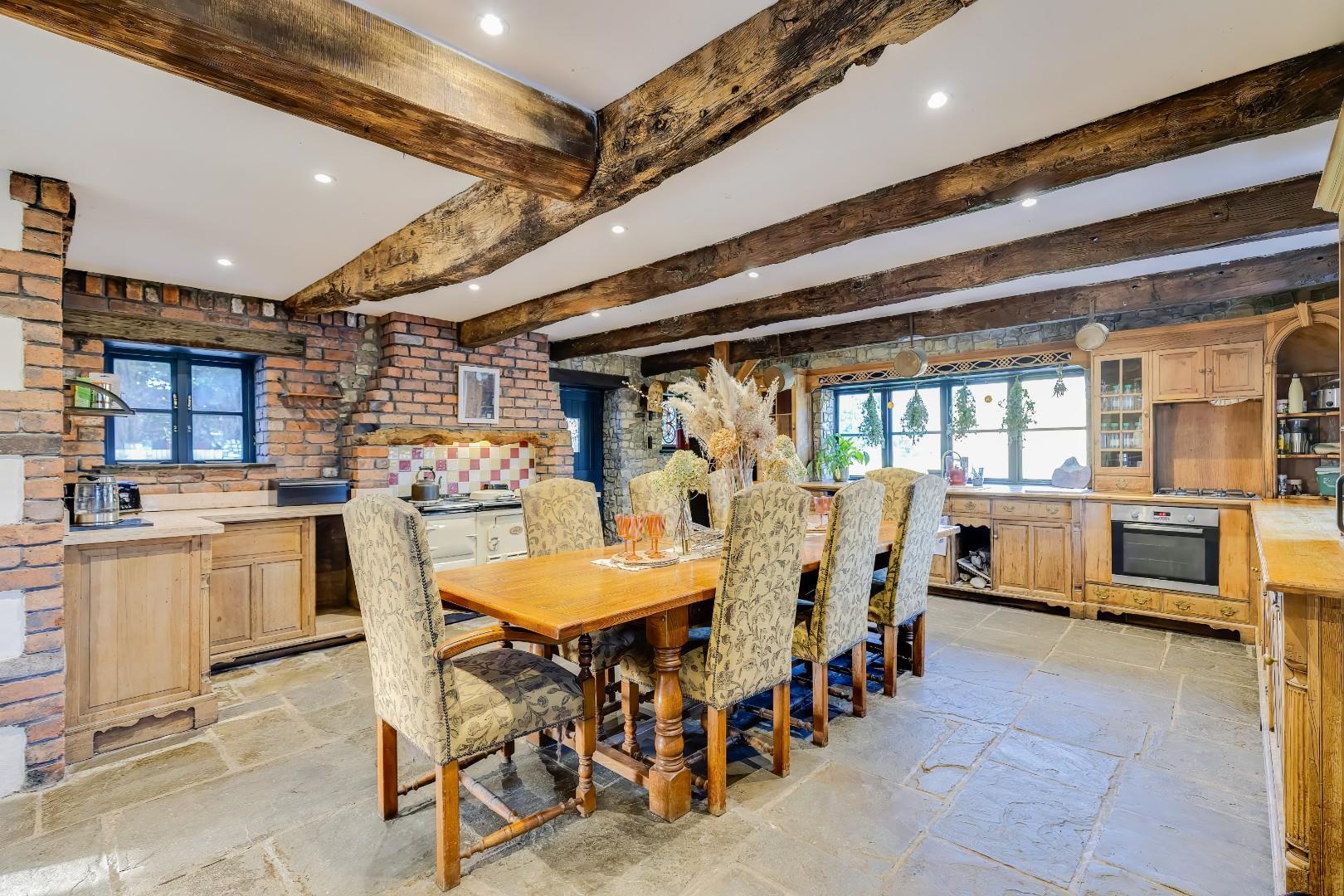 Ty Uchaf, Moulton, Nr Llancarfan, Vale of Glamorgan, CF62 3AB